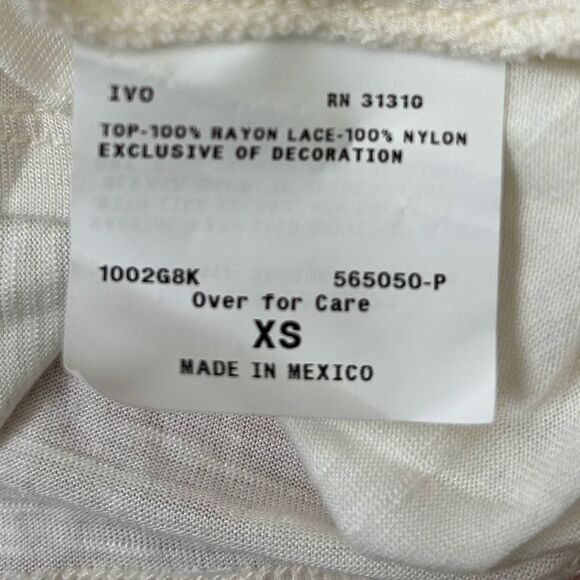 By & By Sheer Lace Front Overlay Ivory Cold Shoulder Short Sleeve Top Size XS - Picture 5 of 6